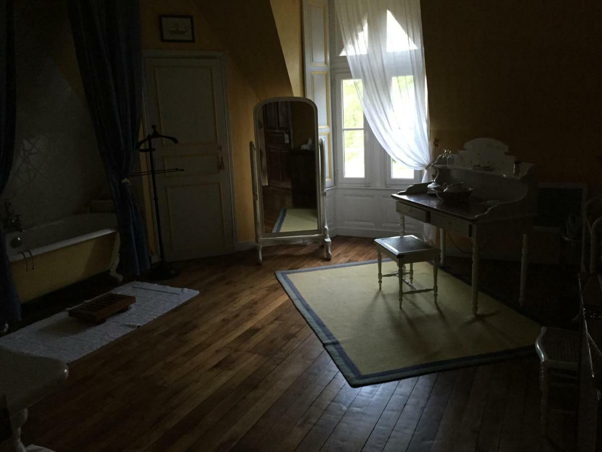 Willa Manoir De La Chouanniere Montreuil-sur-Maine Zewnętrze zdjęcie